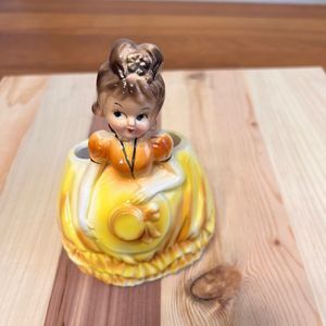 Vintage Ceramic Vase, Rubens Originals Vintage Southern Bell , 4116 Japan